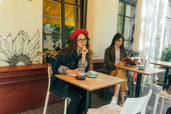 Generación de subtítulos de video con transcri