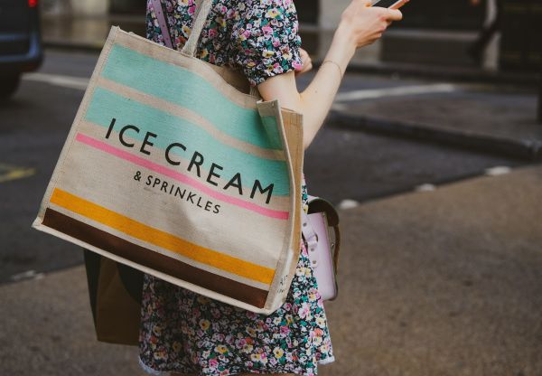 Les avantages des tote bags publicitaires pour votre marque